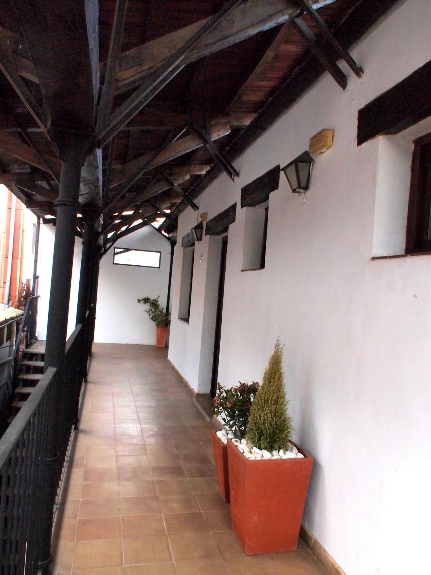 Apartamentos La Iguana Хервас Экстерьер фото